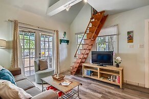 Ibis by Avantstay Close to Duval Street w/ Shared Pool Month Long Stay