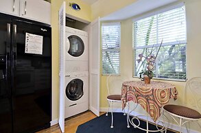 Duval Breeze by Avantstay Great Location Close to Beach & Nightlife Sh