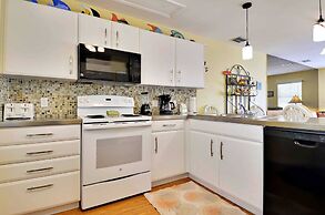 Duval Breeze by Avantstay Great Location Close to Beach & Nightlife Sh