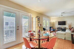 Pool, 2 Blocks to Duval St, Gated Community Month Long Stays Shipyard 