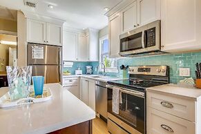 Pool, 2 Blocks to Duval St, Gated Community Month Long Stays Shipyard 