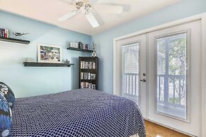 Pool, 2 Blocks to Duval St, Gated Community Month Long Stays Shipyard 