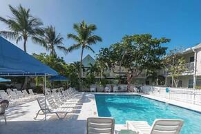 Lavender Jungle by Avantstay Great Location w/ Patio & Shared Pool! We