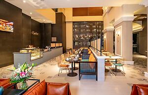 Santa Grand Signature Kuala Lumpur