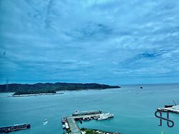 Homesuite' Home at Jesselton Quay