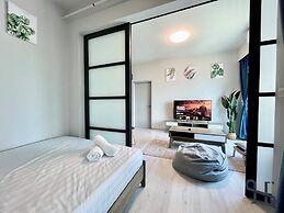 Homesuite' Home at Jesselton Quay