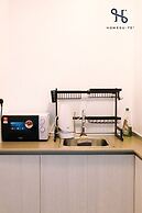 Homesuite' Home at Jesselton Quay