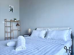 Homesuite' Home at Jesselton Quay