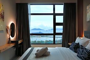 Homesuite' Home at Jesselton Quay