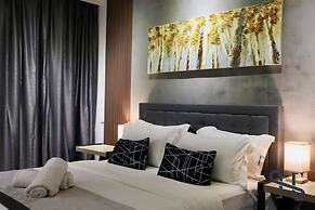 Homesuite' Home at Jesselton Quay
