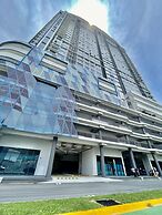 Homesuite' Home at Jesselton Quay