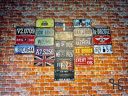 Homesuite' Home at Jesselton Quay