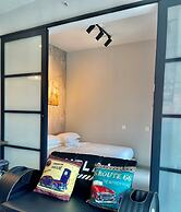 Homesuite' Home at Jesselton Quay