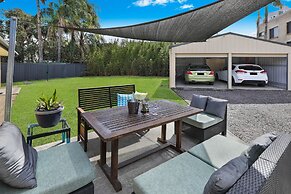 NAROO7- PRIME MOOLOOLABA LOCATION