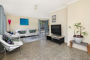 NAROO7- PRIME MOOLOOLABA LOCATION