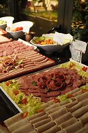 IVY GARDEN HOTEL BAKU