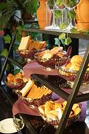 IVY GARDEN HOTEL BAKU