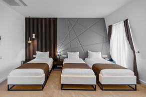 IVY GARDEN HOTEL BAKU