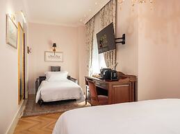 Ebel Boutique Hotel