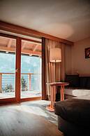 Sonus Alpis - Adults Only