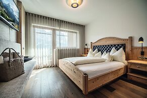 Sonus Alpis - Adults Only