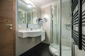 Sonus Alpis - Adults Only