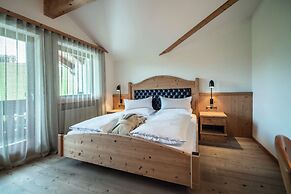 Sonus Alpis - Adults Only