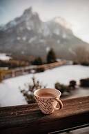 Sonus Alpis - Adults Only