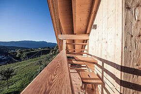 Sonus Alpis - Adults Only