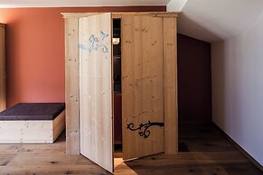 Sonus Alpis - Adults Only