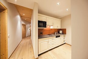 Sonus Alpis - Adults Only