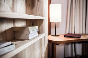 Sonus Alpis - Adults Only