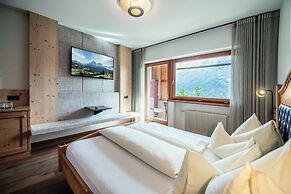 Sonus Alpis - Adults Only