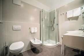 Sonus Alpis - Adults Only