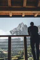 Sonus Alpis - Adults Only