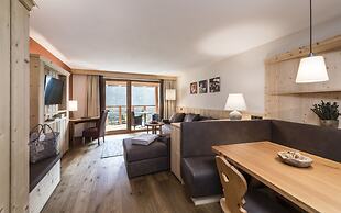 Sonus Alpis - Adults Only