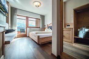 Sonus Alpis - Adults Only