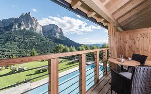 Sonus Alpis - Adults Only