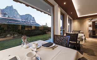 Sonus Alpis - Adults Only