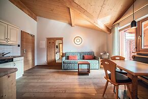 Sonus Alpis - Adults Only