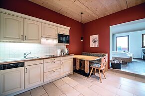 Sonus Alpis - Adults Only