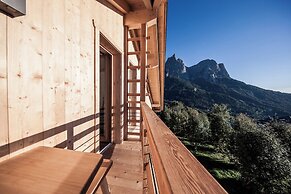 Sonus Alpis - Adults Only