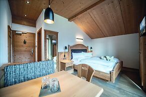 Sonus Alpis - Adults Only