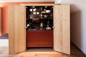 Sonus Alpis - Adults Only