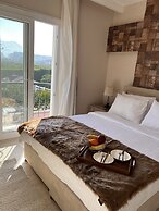 B.equine Range Hotel