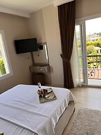 B.equine Range Hotel