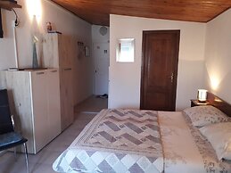 Apartments Snježana Carev