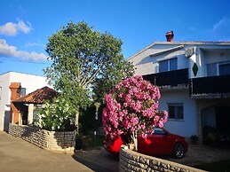 Apartments Snježana Carev
