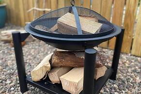 Newburghaprtment/scotland/sleeps 4/firepit/garden