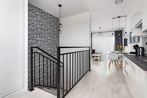 Wrzosowo Cosy Apartment by Renters
